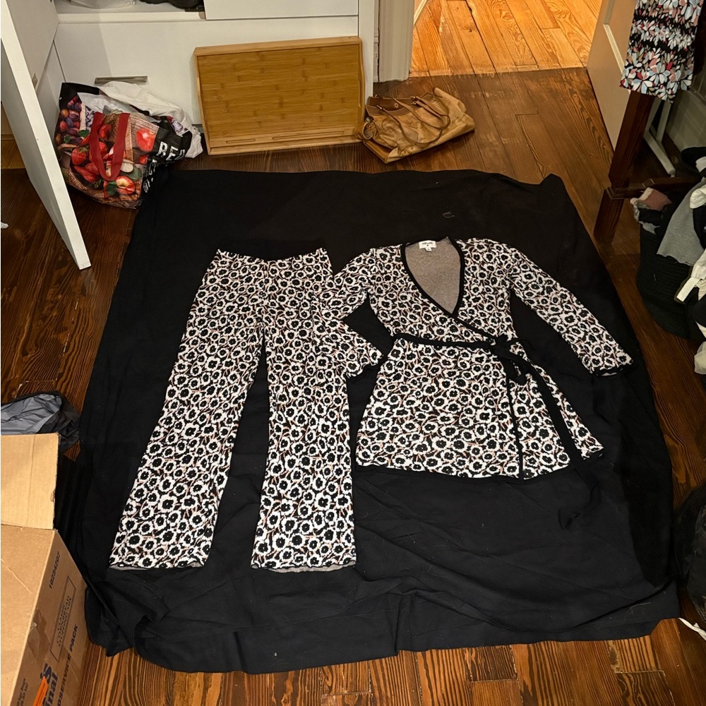 Diane Von Furstenberg Textured Knit Top